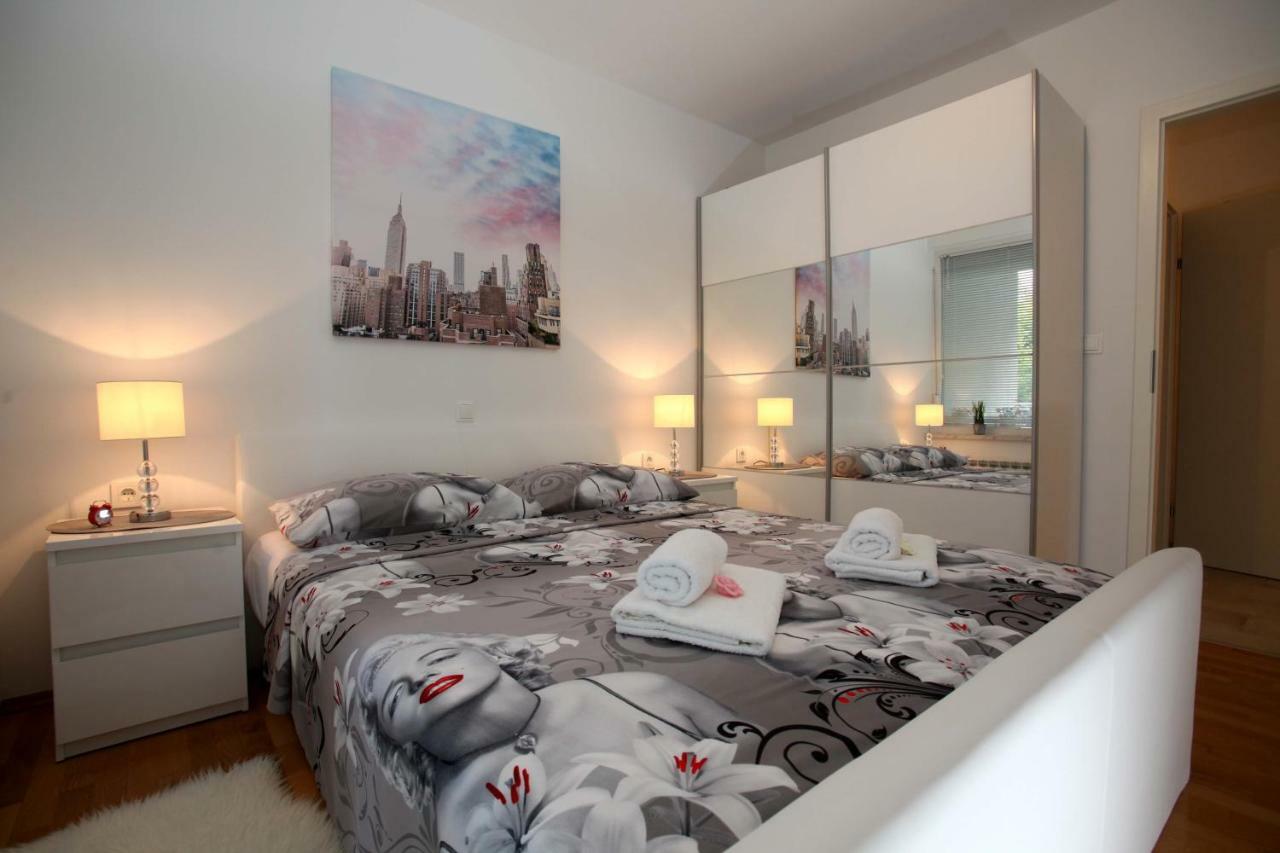 Apartment West Рийека Екстериор снимка